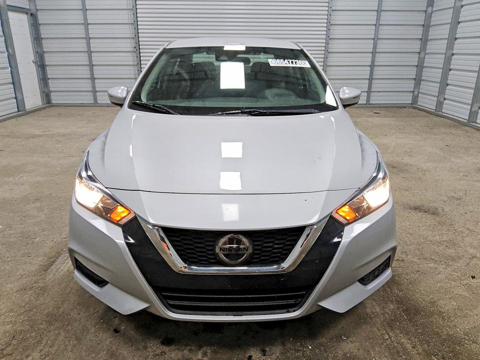 66547736 :رقم المزاد ، 3N1CN8EV8LL864869 vin ، 2020 Nissan Versa مزاد بيع