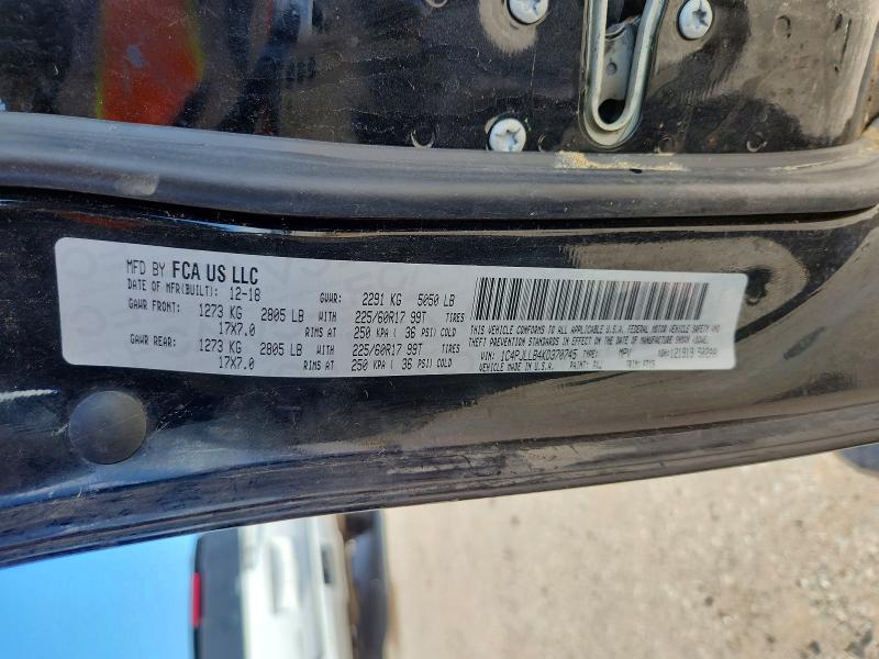 69016236 :رقم المزاد ، 1C4PJLLB4KD370745 vin ، 2019 Jeep Cherokee مزاد بيع