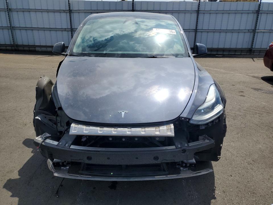 2023 Tesla Model Y მანქანა იყიდება აუქციონზე, vin: 7SAYGDEE4PA211224, აუქციონის ნომერი: 69597896