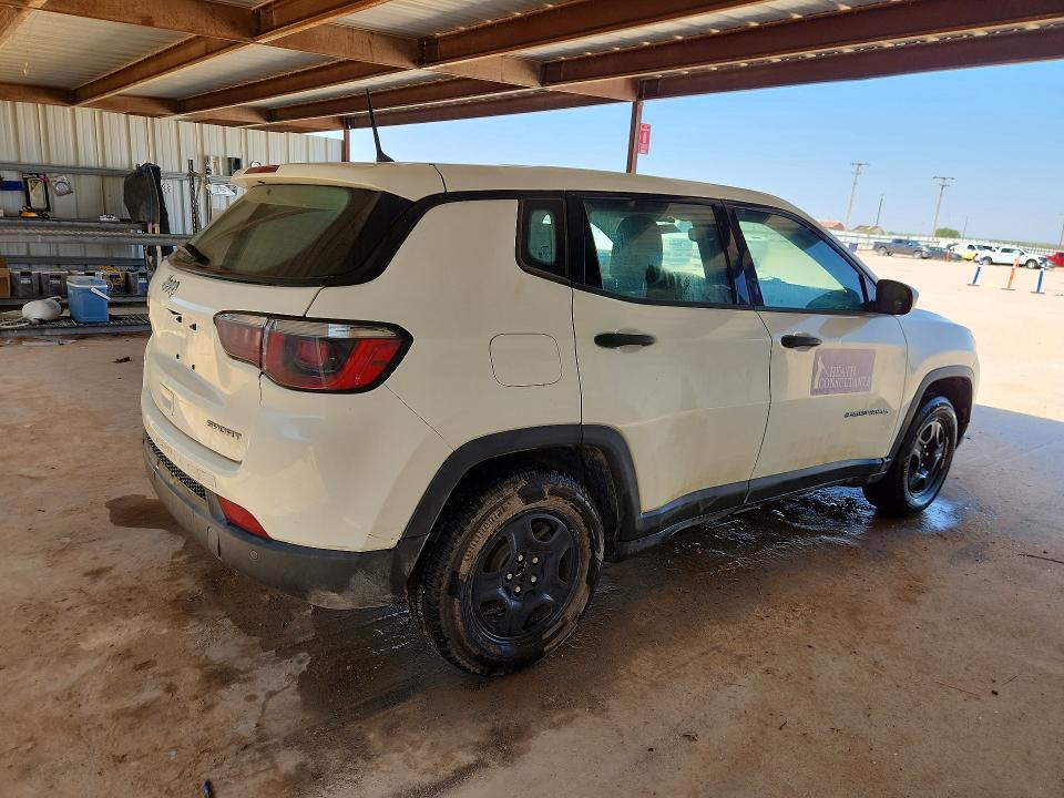 67975836 :رقم المزاد ، 3C4NJCAB7HT661026 vin ، 2017 Jeep Compass مزاد بيع