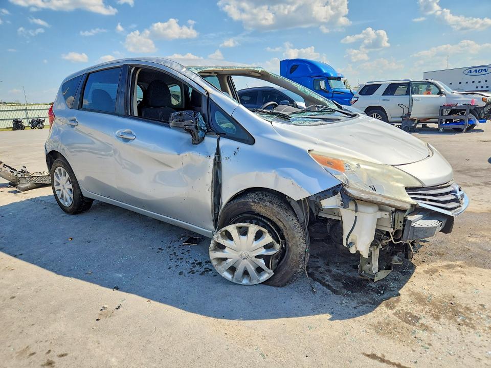 68968686 :رقم المزاد ، 3N1CE2CP4FL419048 vin ، 2015 Nissan Versa Note مزاد بيع