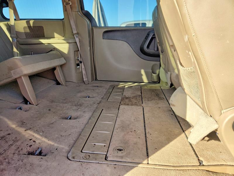 68966326 :رقم المزاد ، 2C4RC1BG3CR350747 vin ، 2012 Chrysler Town & Country مزاد بيع