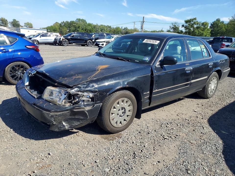 Продажа на аукционе авто 2003 Mercury Grand Marquis, vin: 2MEFM74W33X657191, номер лота: 68262526