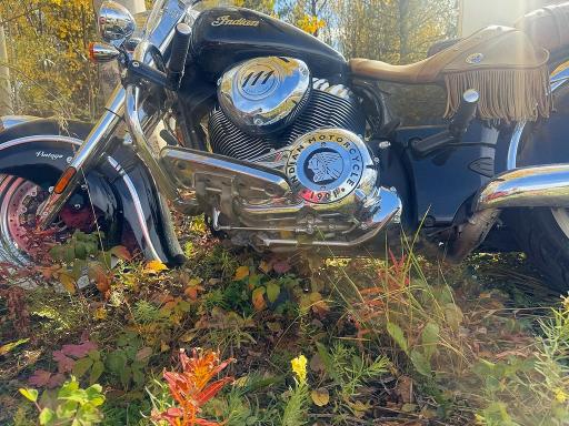 2014 Indian Motorcycle Co. Chief მანქანა იყიდება აუქციონზე, vin: 56KCCVAAXE3318622, აუქციონის ნომერი: 64084926