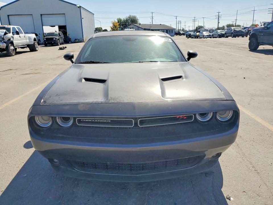 Auction sale of the 2015 Dodge Challenger, vin: 2C3CDZAT7FH758523, lot number: 69543456