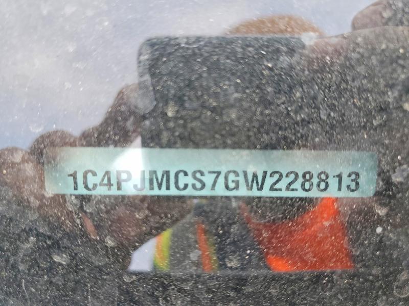 67410086 :رقم المزاد ، 1C4PJMCS7GW228813 vin ، 2016 Jeep Cherokee مزاد بيع
