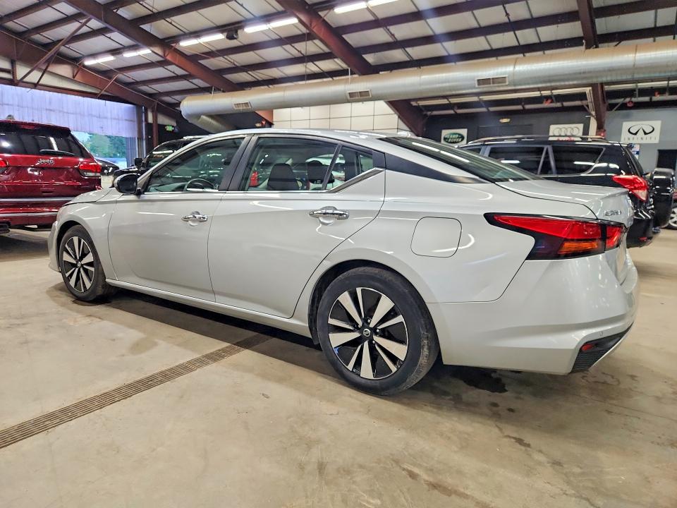 Продажа на аукционе авто 2021 Nissan Altima, vin: 1N4BL4DV6MN359526, номер лота: 71027096