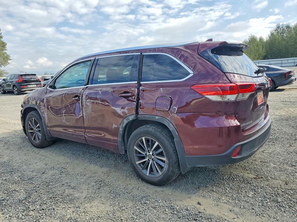 Продажа на аукционе авто 2018 Toyota Highlander, vin: 5TDJZRFH2JS844924, номер лота: 70119966