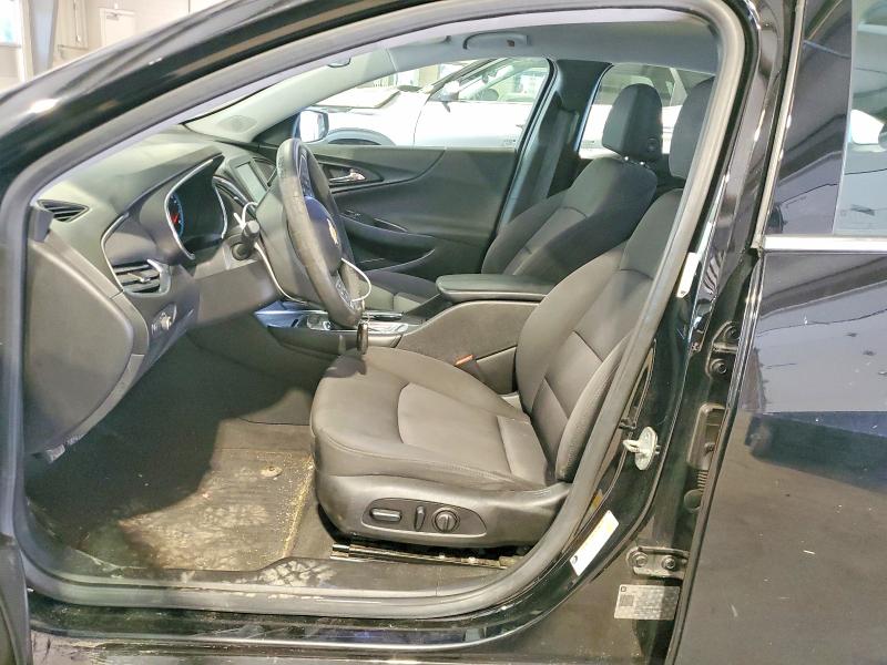 Продажа на аукционе авто 2018 Chevrolet Malibu, vin: 1G1ZD5ST9JF194793, номер лота: 68844626