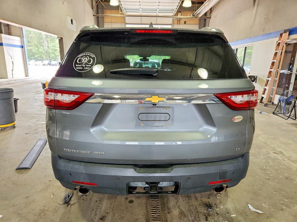 Продаж на аукціоні авто 2018 Chevrolet Traverse, vin: 1GNEVGKWXJJ123972, номер лоту: 70109736