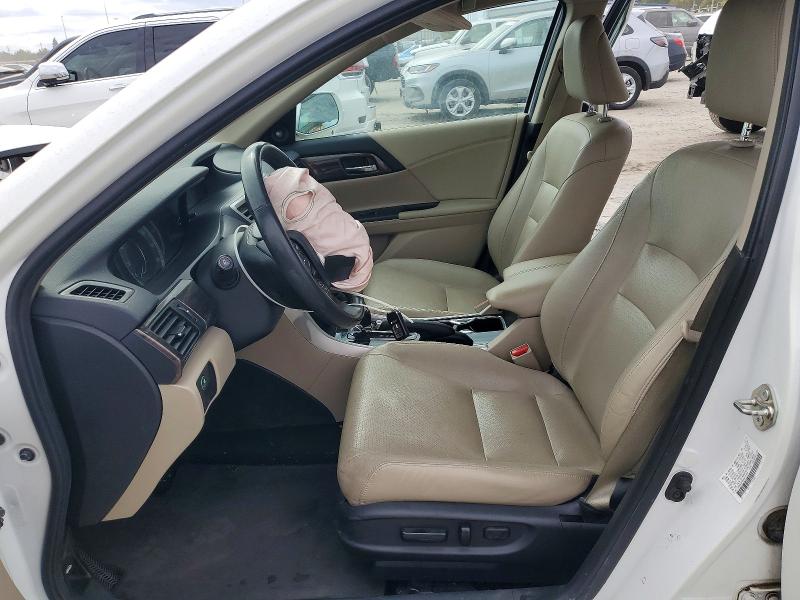 Продажа на аукционе авто 2017 Honda Accord, vin: 1HGCR2F86HA125894, номер лота: 67445426