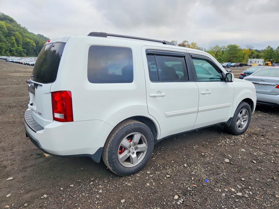 2011 Honda Pilot მანქანა იყიდება აუქციონზე, vin: 5FNYF3H55BB006688, აუქციონის ნომერი: 71035886