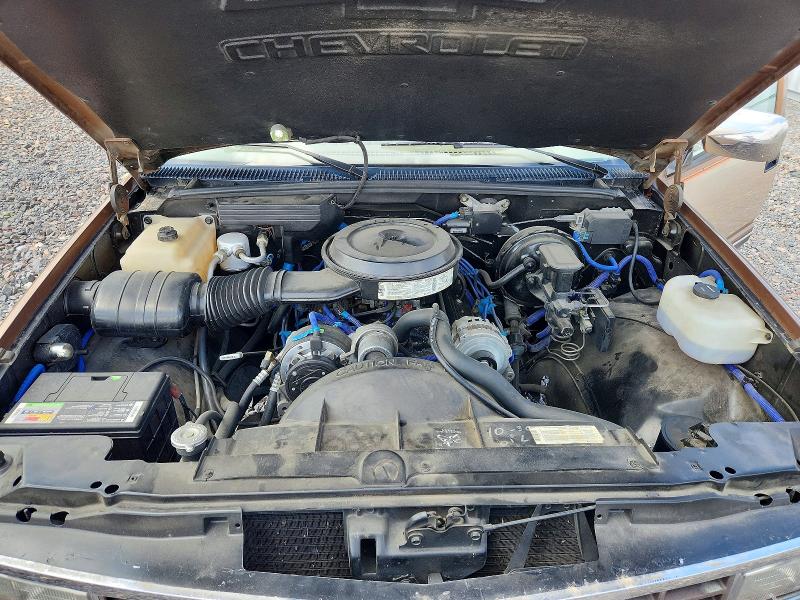69900416 :رقم المزاد ، 1GCGC24K4LE181088 vin ، 1990 Chevrolet Gmt-400 مزاد بيع
