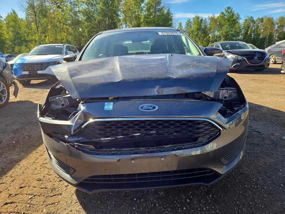 67964876 :رقم المزاد ، 1FADP3F28FL265432 vin ، 2015 Ford Focus مزاد بيع