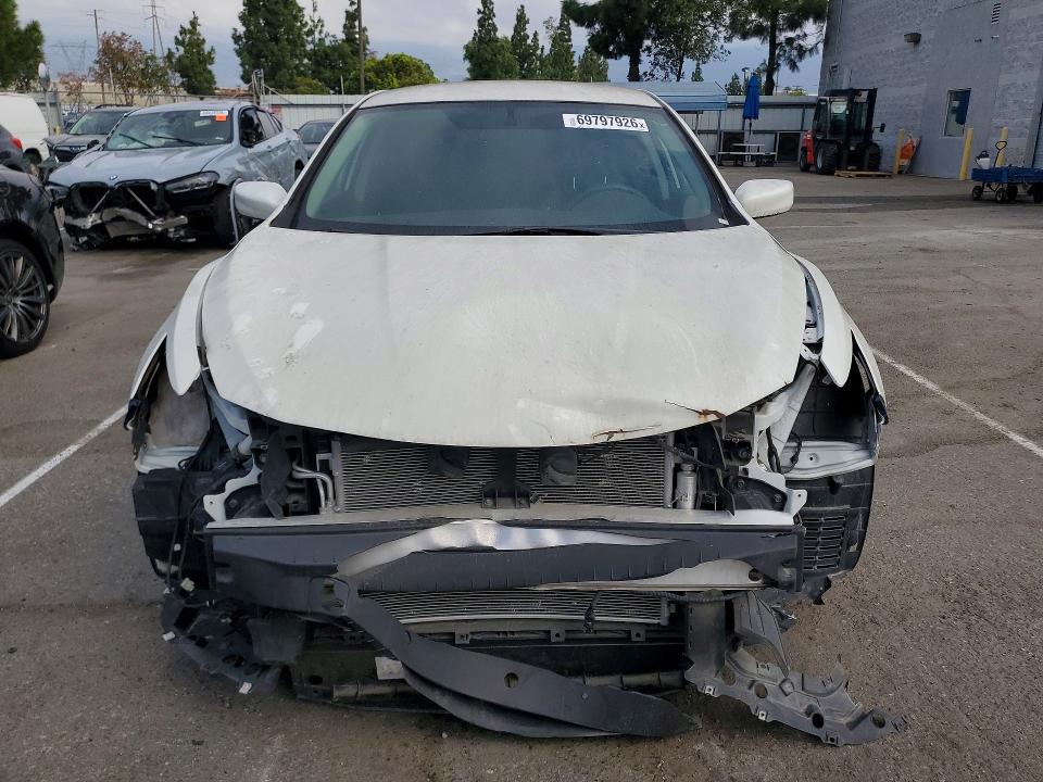 2016 Nissan Altima მანქანა იყიდება აუქციონზე, vin: 1N4AL3AP2GN341007, აუქციონის ნომერი: 69797926