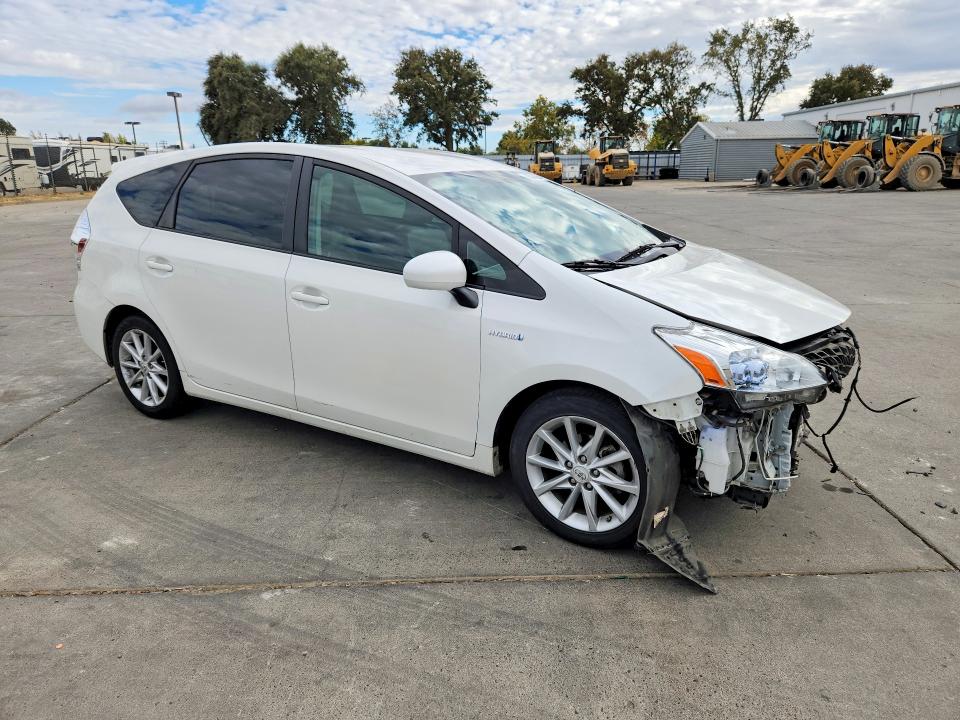 68004526 :رقم المزاد ، JTDZN3EU3C3053364 vin ، 2012 Toyota Prius V مزاد بيع