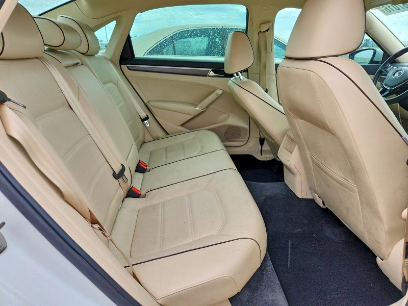 Продаж на аукціоні авто 2018 Volkswagen Passat, vin: 1VWAA7A33JC036541, номер лоту: 68867016
