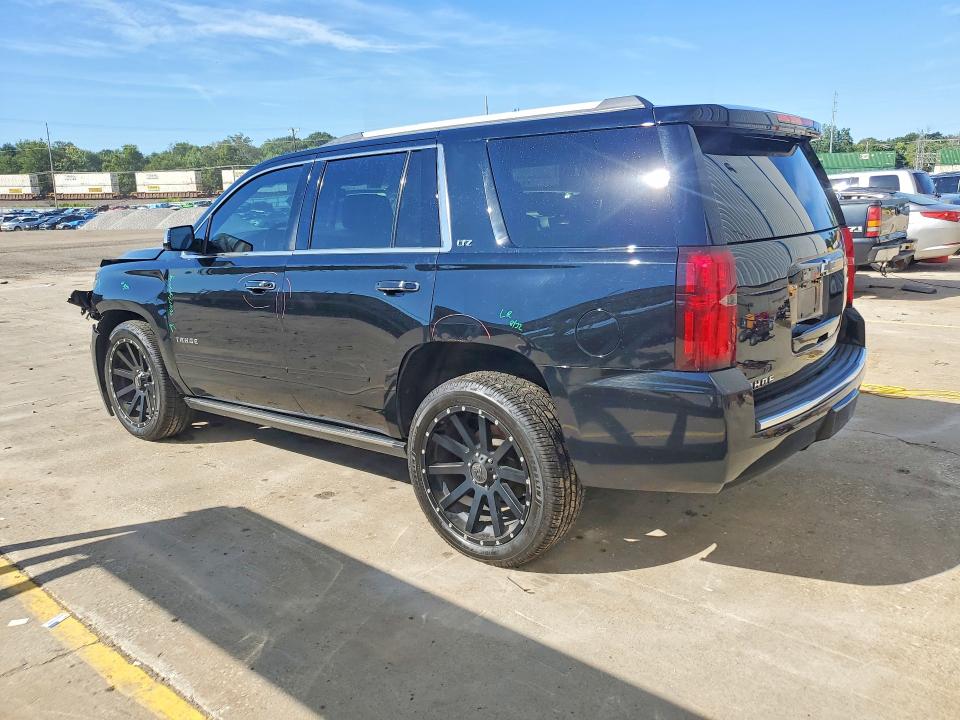 68278116 :رقم المزاد ، 1GNSKCKC0FR106391 vin ، 2015 Chevrolet Tahoe مزاد بيع