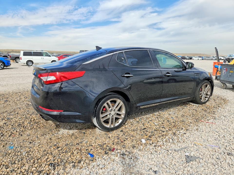 68217306 :رقم المزاد ، 5XXGR4A62DG107733 vin ، 2013 Kia Optima مزاد بيع