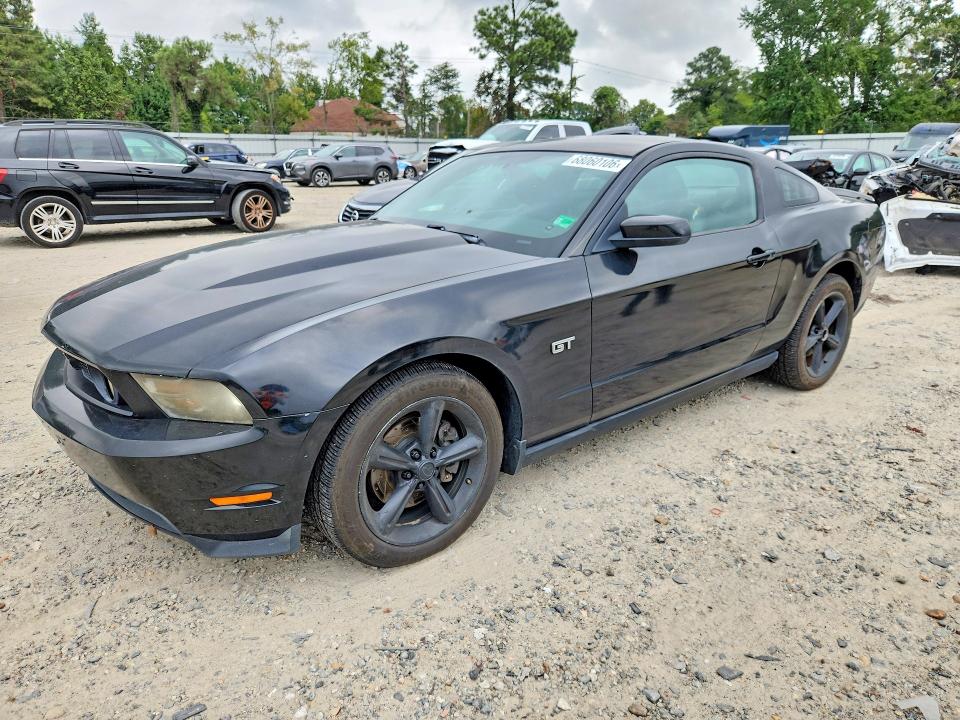 68060106 :رقم المزاد ، 1ZVBP8CH2A5139360 vin ، 2010 Ford Mustang مزاد بيع