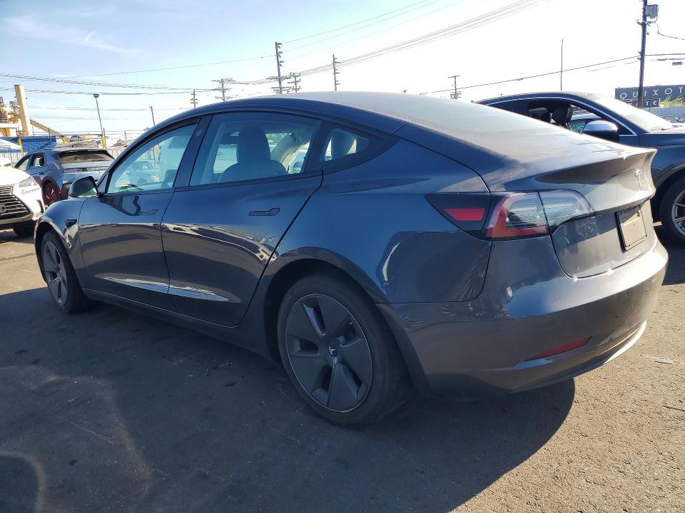 2022 Tesla Model 3 მანქანა იყიდება აუქციონზე, vin: 5YJ3E1EB4NF267147, აუქციონის ნომერი: 70566566