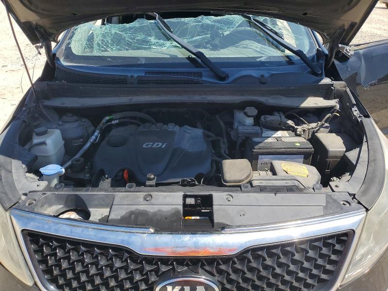67463676 :رقم المزاد ، KNDPB3AC1F7720779 vin ، 2015 Kia Sportage مزاد بيع