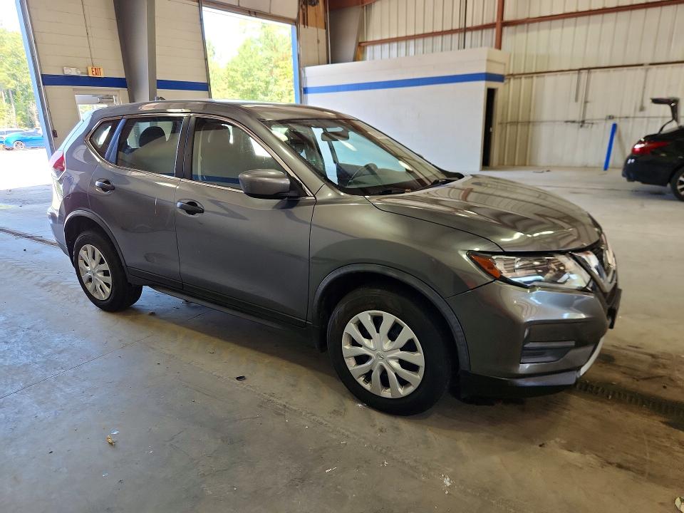67094746 :رقم المزاد ، JN8AT2MV7JW305270 vin ، 2018 Nissan Rogue مزاد بيع