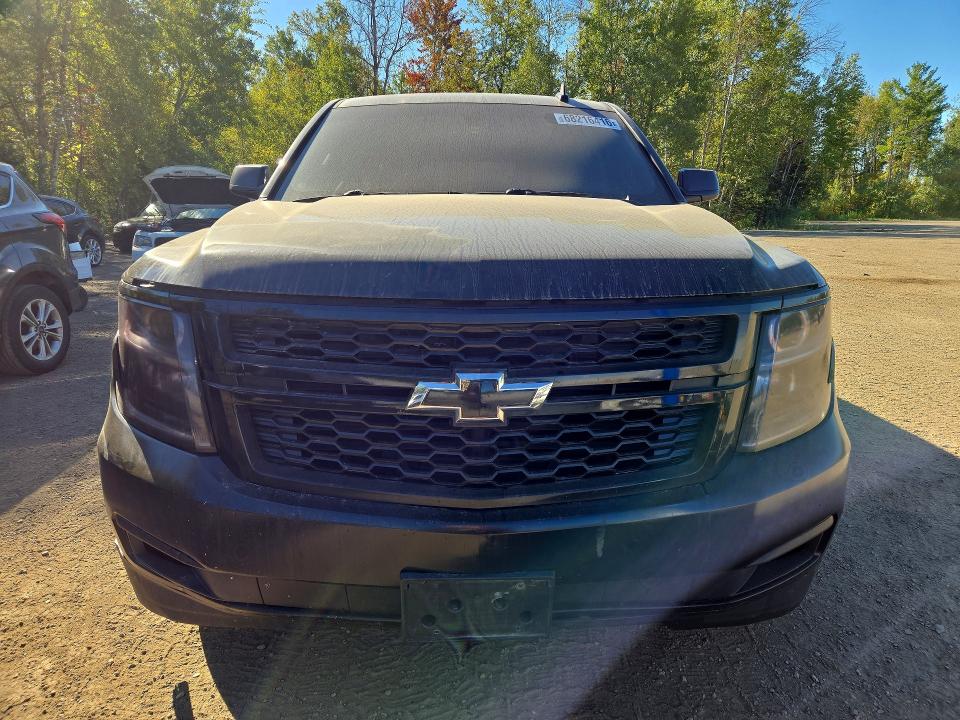 Продаж на аукціоні авто 2018 Chevrolet Suburban, vin: 1GNSKGKCXJR270375, номер лоту: 68216416