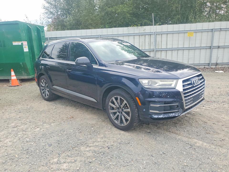 Продажа на аукционе авто 2017 Audi Q7, vin: WA1LAAF74HD019220, номер лота: 70623316