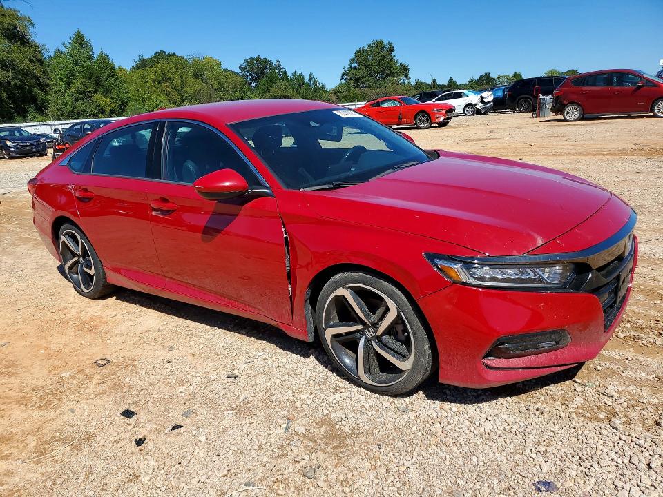 Продаж на аукціоні авто 2018 Honda Accord, vin: 1HGCV1F35JA187920, номер лоту: 70429786