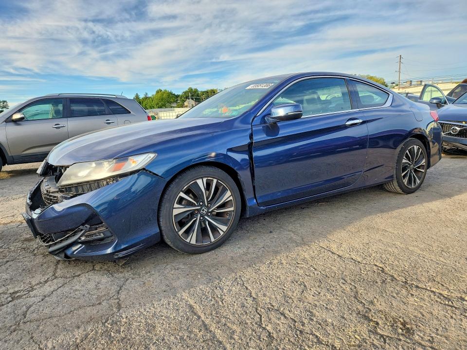 Продажа на аукционе авто 2017 Honda Accord, vin: 1HGCT1B83HA003205, номер лота: 69951386