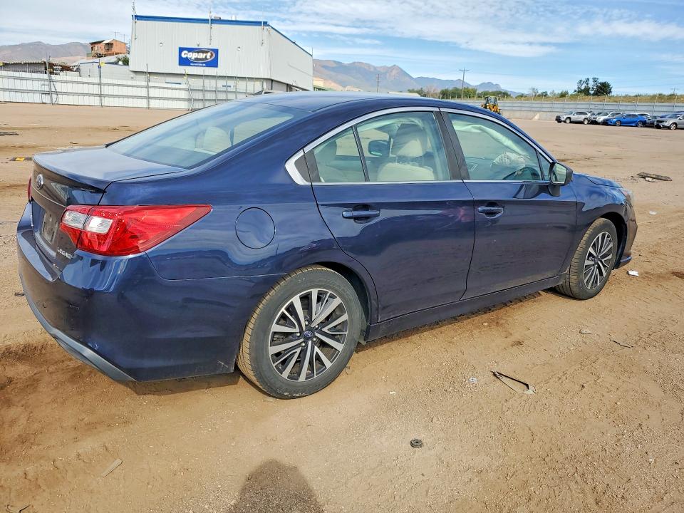 69337226 :رقم المزاد ، 4S3BNAB60J3030696 vin ، 2018 Subaru Legacy مزاد بيع