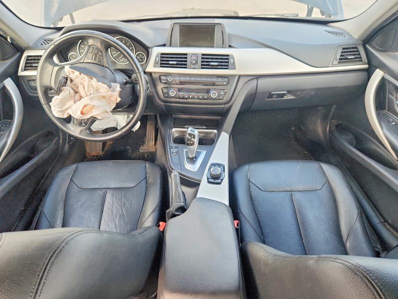 2013 Bmw 320 მანქანა იყიდება აუქციონზე, vin: WBA3C3C51DF981002, აუქციონის ნომერი: 68267196