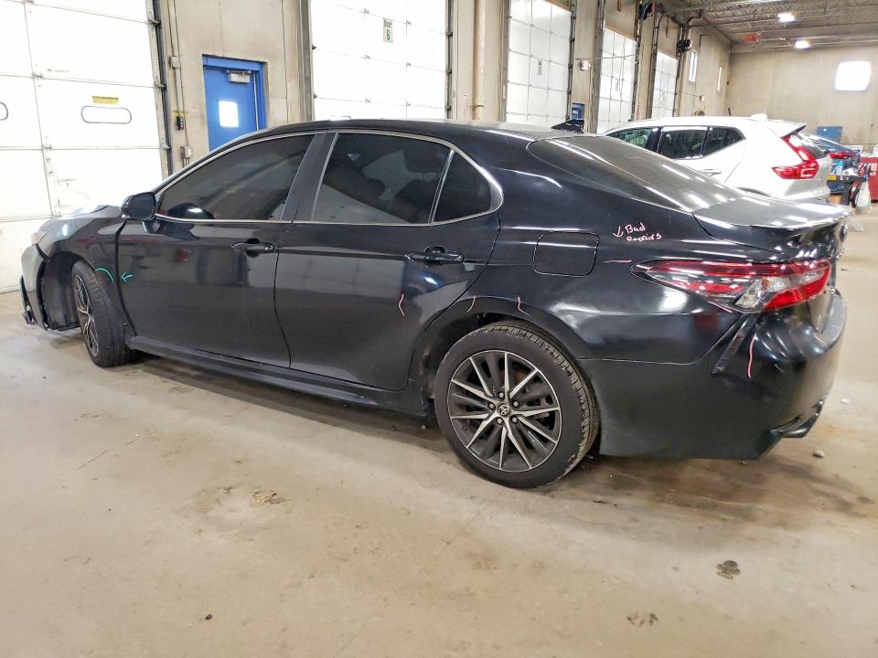 69261766 :رقم المزاد ، 4T1T11AK7RU260946 vin ، 2024 Toyota Camry مزاد بيع