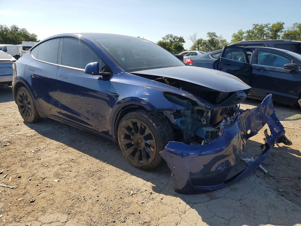 68912596 :رقم المزاد ، 5YJYGDEE0MF129647 vin ، 2021 Tesla Model Y مزاد بيع