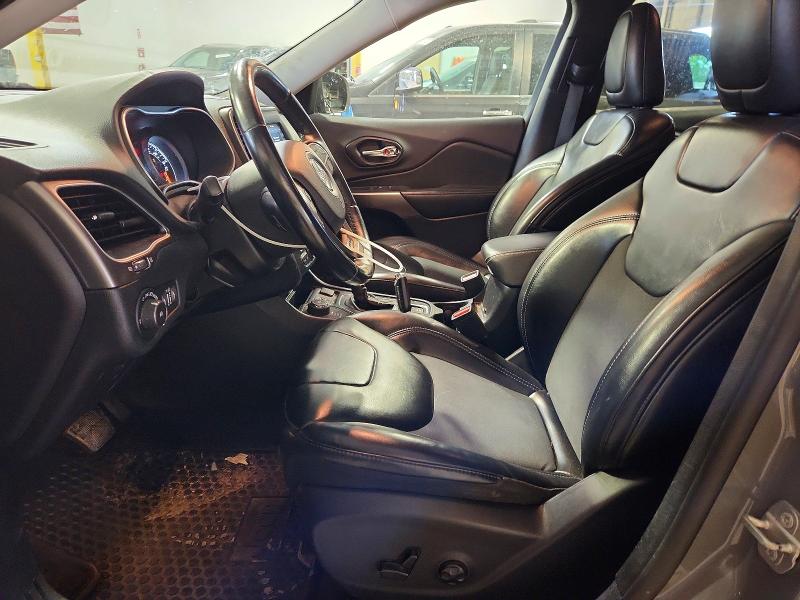 2019 Jeep Cherokee მანქანა იყიდება აუქციონზე, vin: 1C4PJMLX1KD421989, აუქციონის ნომერი: 67876436
