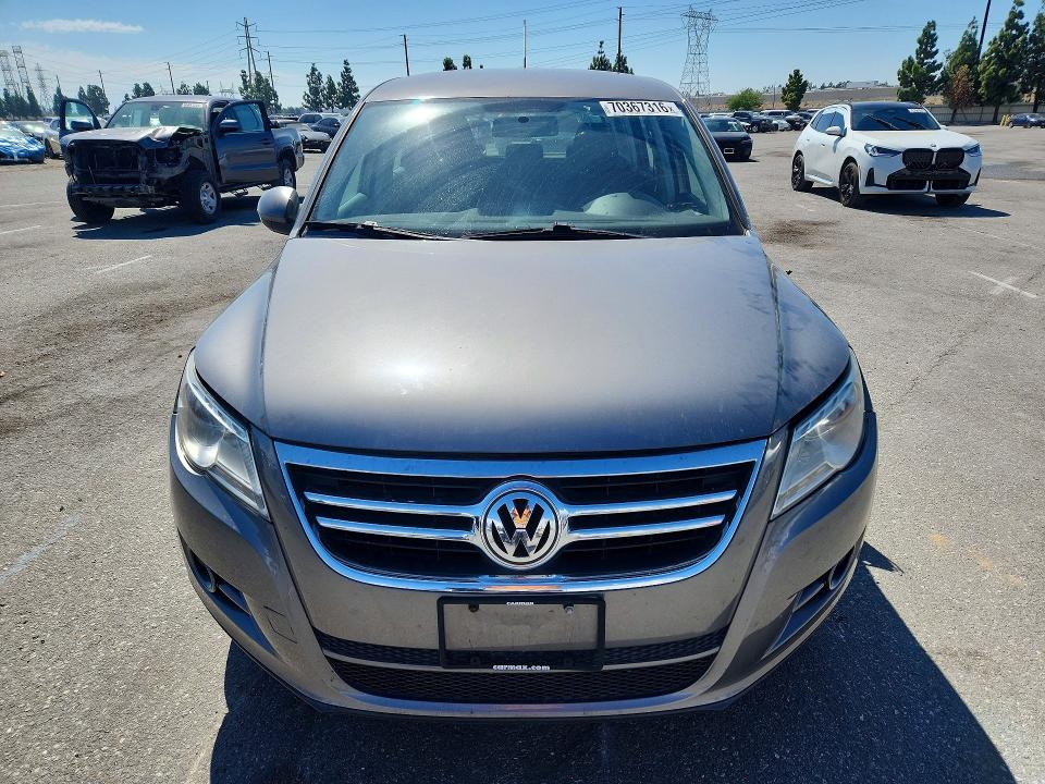 Продаж на аукціоні авто 2011 Volkswagen Tiguan, vin: WVGAV7AX3BW525141, номер лоту: 70367316