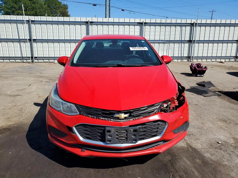70518376 :رقم المزاد ، 1G1BC5SM6H7270665 vin ، 2017 Chevrolet Cruze مزاد بيع