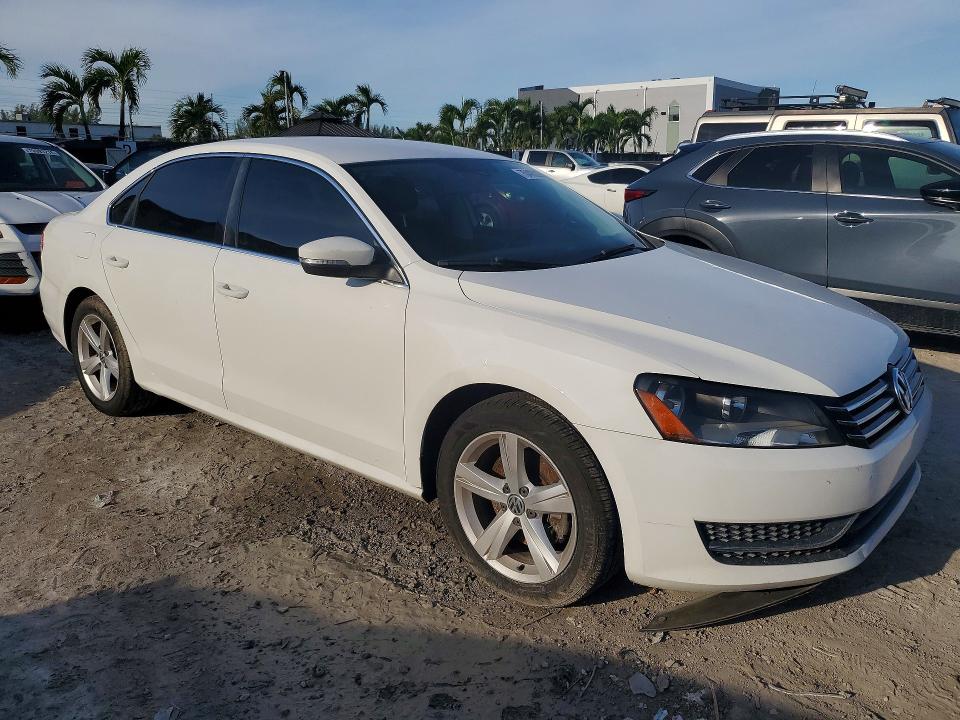 Продаж на аукціоні авто 2014 Volkswagen Passat, vin: 1VWBS7A32EC055346, номер лоту: 70490296