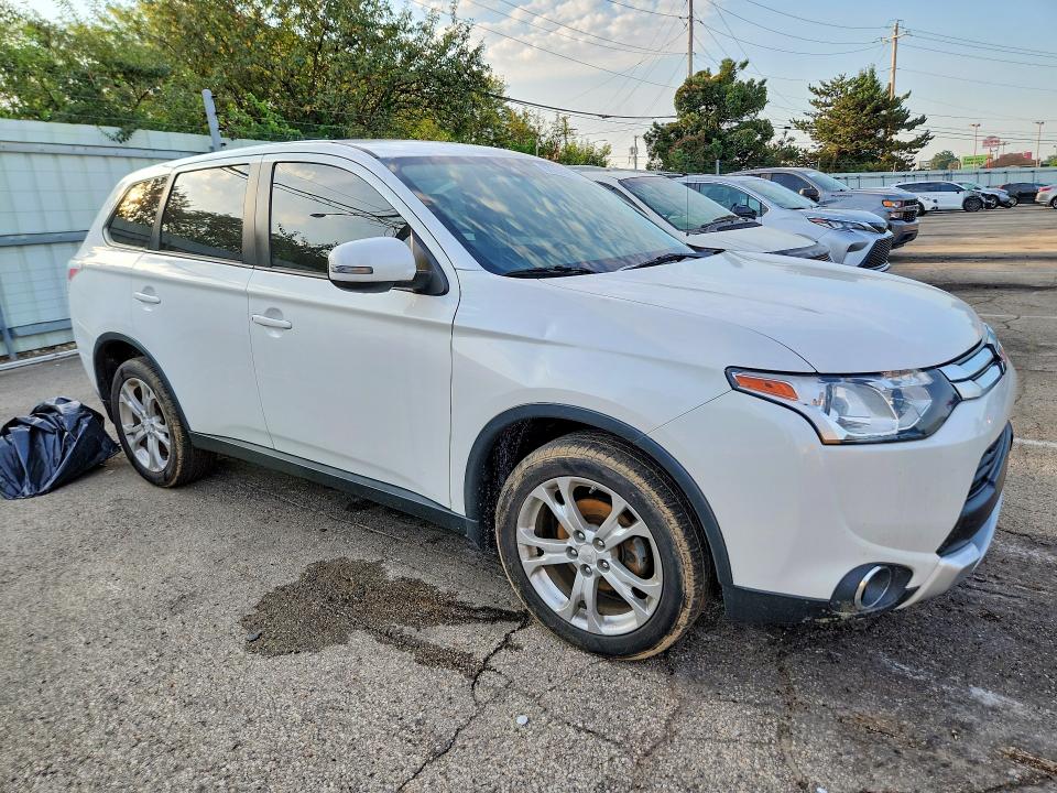 Продаж на аукціоні авто 2015 Mitsubishi Outlander, vin: JA4AZ3A33FZ008371, номер лоту: 67297696