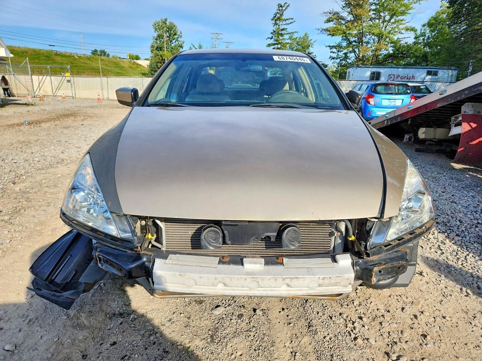 2003 Honda Accord მანქანა იყიდება აუქციონზე, vin: JHMCM56383C001205, აუქციონის ნომერი: 68740446