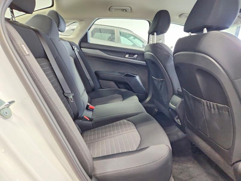 2026 Kia K5 მანქანა იყიდება აუქციონზე, vin: KNAG24J70T5490553, აუქციონის ნომერი: 70820536