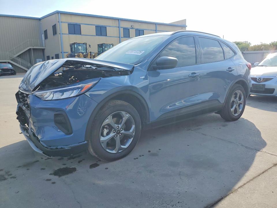 2026 Ford Escape მანქანა იყიდება აუქციონზე, vin: 1FMCU0MN6TUA15649, აუქციონის ნომერი: 70713726