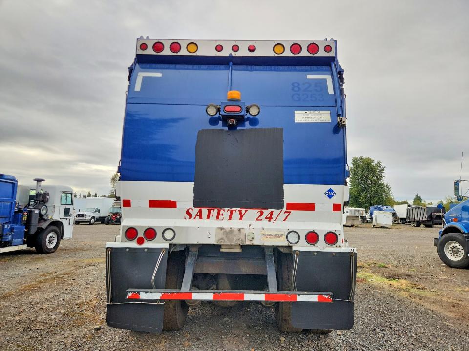 Aukcja sprzedaży 2014 Peterbilt 320, vin: 3BPZL20X1EF214110, numer aukcji: 65526316