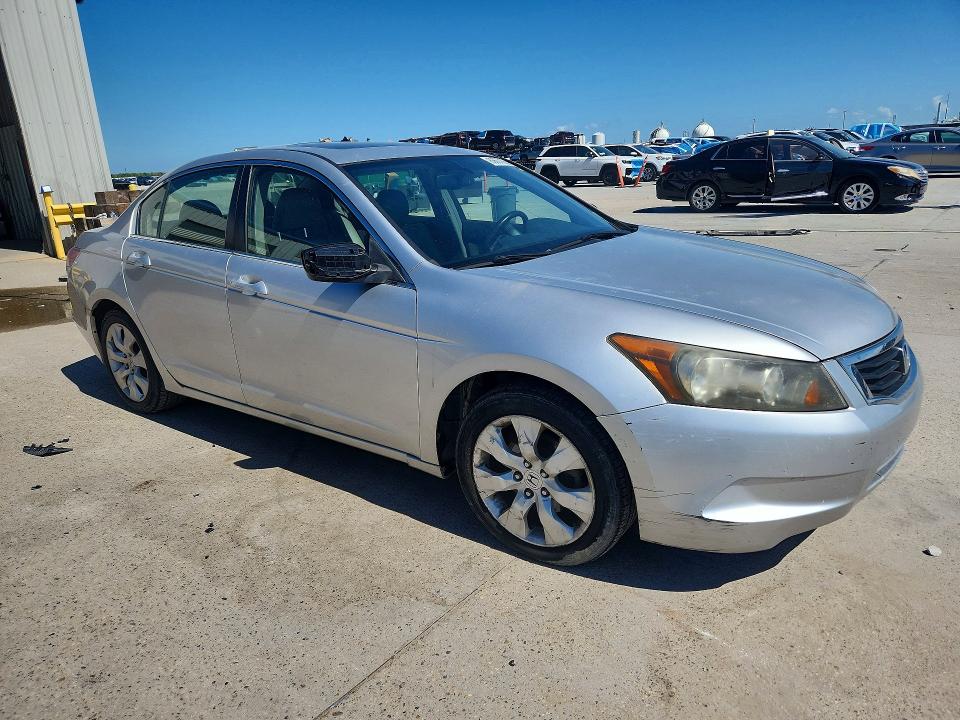 2008 Honda Accord მანქანა იყიდება აუქციონზე, vin: JHMCP26898C044394, აუქციონის ნომერი: 69607666