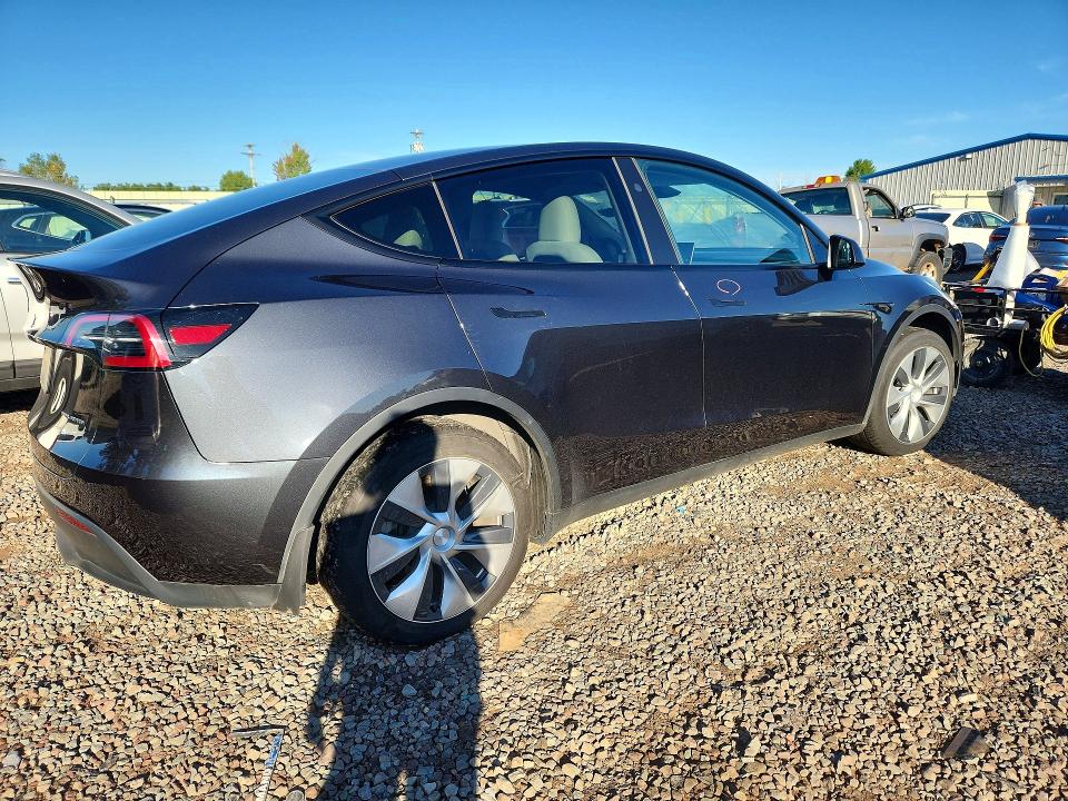Продажа на аукционе авто 2024 Tesla Model Y, vin: 7SAYGDEE4RF995605, номер лота: 69069266