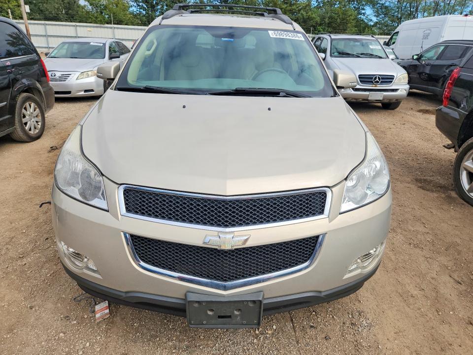 69898386 :رقم المزاد ، 1GNKRJED6BJ413982 vin ، 2011 Chevrolet Traverse مزاد بيع