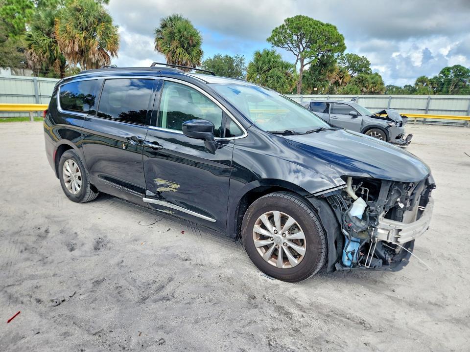 Aukcja sprzedaży 2017 Chrysler Pacifica, vin: 2C4RC1BG1HR803609, numer aukcji: 69156126