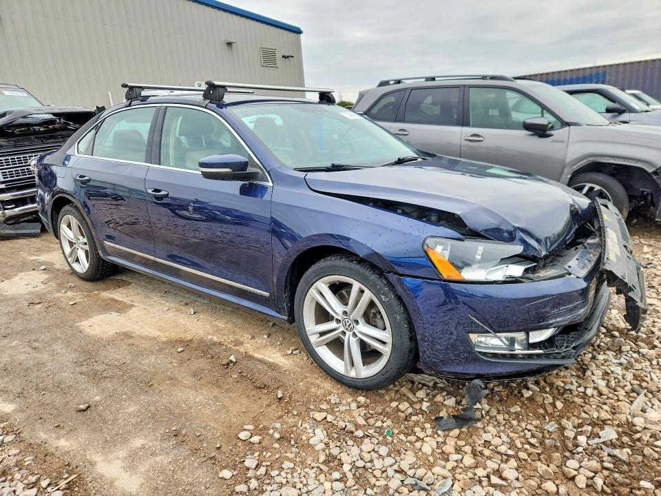 Продаж на аукціоні авто 2015 Volkswagen Passat, vin: 1VWBS7A32FC070446, номер лоту: 70458736
