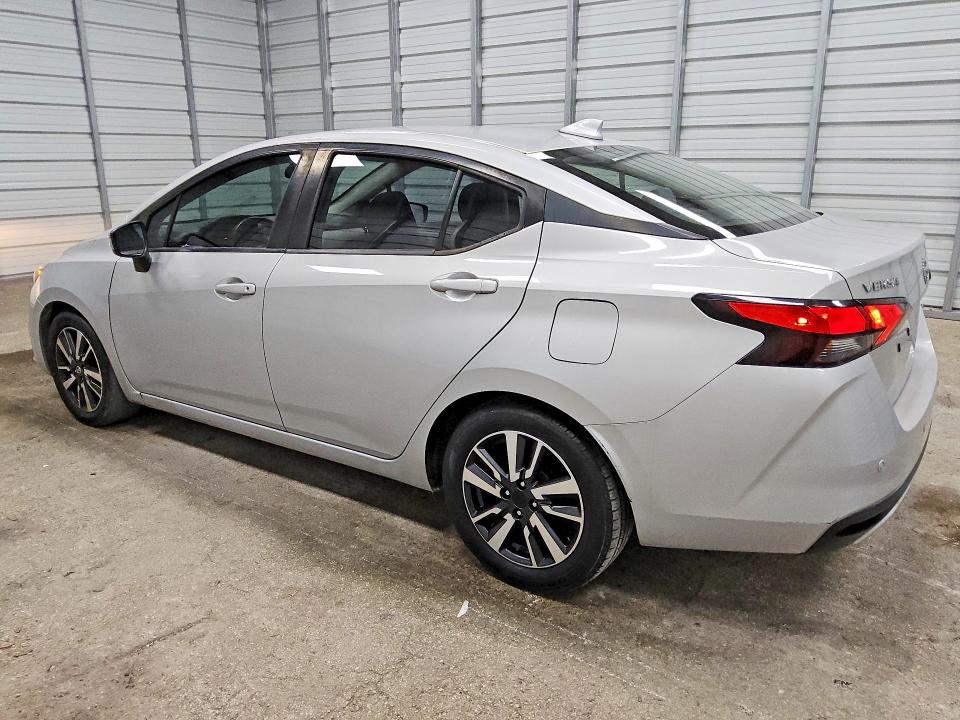 66547736 :رقم المزاد ، 3N1CN8EV8LL864869 vin ، 2020 Nissan Versa مزاد بيع